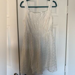 Storia White Bridal/Grad Dress | M